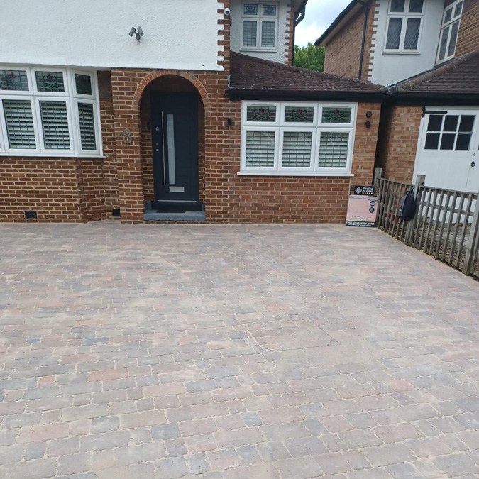 Paving in Maidstone by 5 star